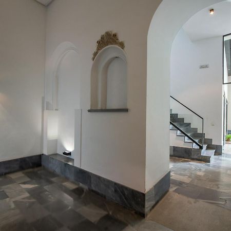 Ry Aparcamiento Incluido Junto A Catedral Ideal Parejas Σεβίλλη Εξωτερικό φωτογραφία