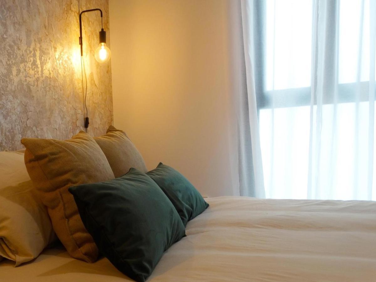 Ry Aparcamiento Incluido Junto A Catedral Ideal Parejas Σεβίλλη Εξωτερικό φωτογραφία